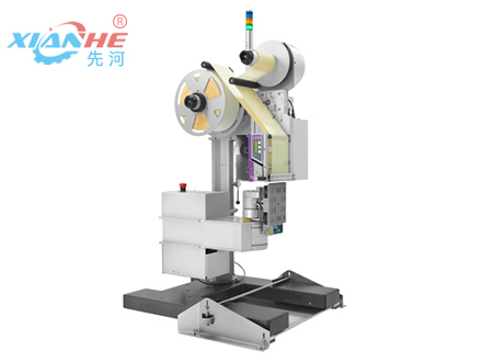 先河貼標機系列實時打印側面貼標機